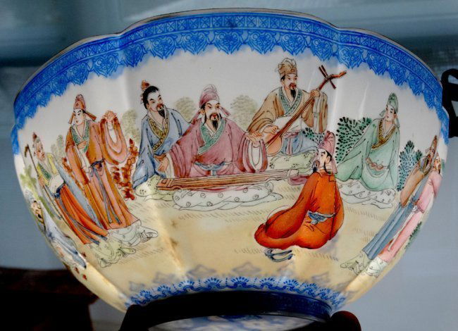 IMPORTANT FAMILLE ROSE ENAMEL BOWL MARKED, QING DYNASTY (1 of 9)