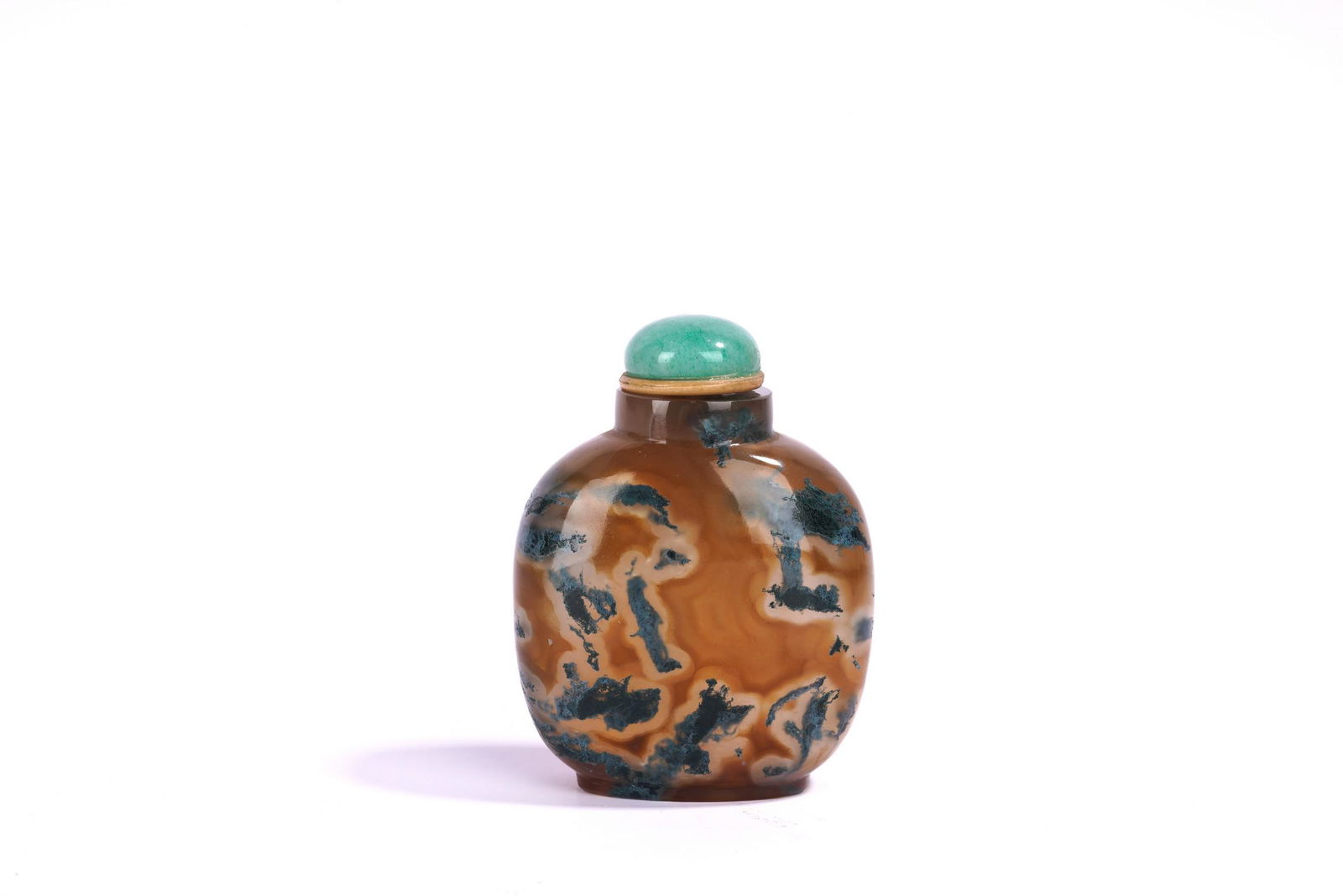 A Chinese Moss Agate Snuff Bottle (1 of 8)