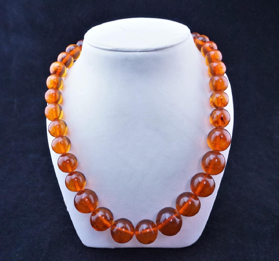 AMBER GRADUATED BEAD NECKLACE (1 of 6)