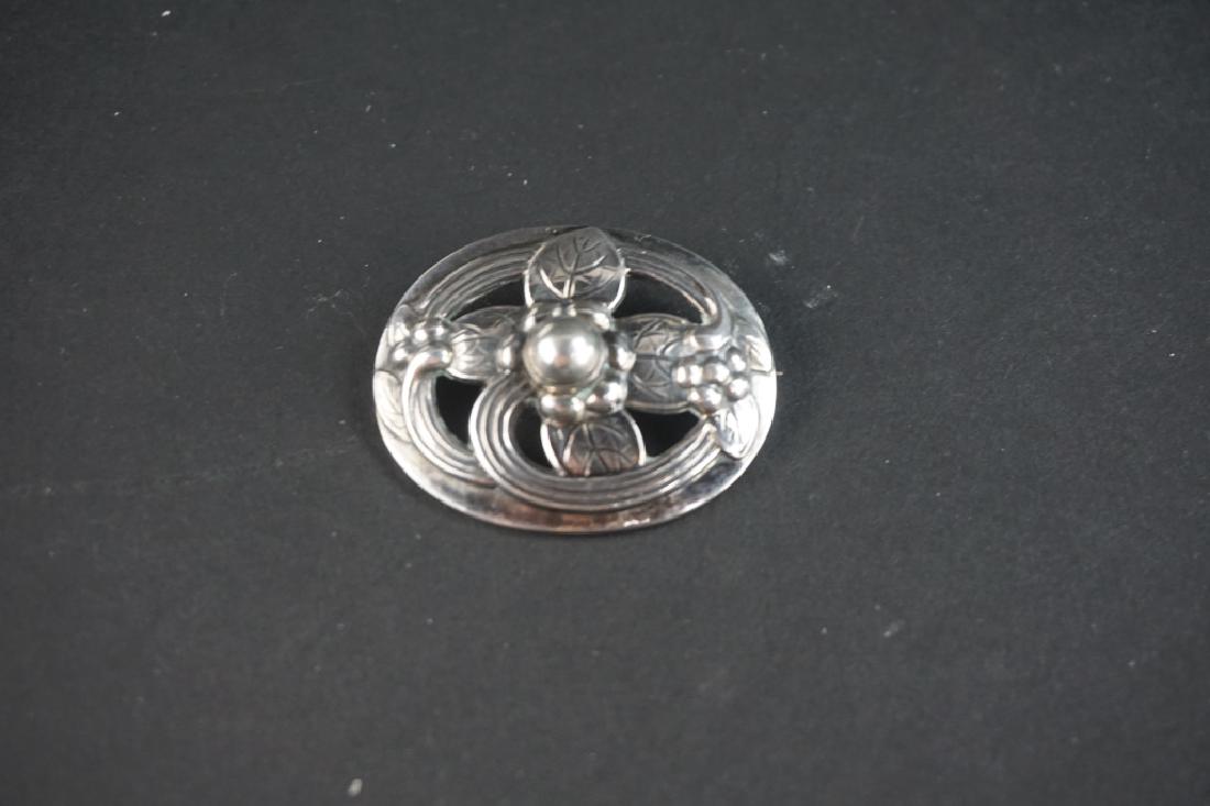 GEORGE JENSEN STERLING FLORAL BROOCH (1 of 7)