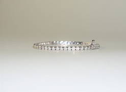 14K WHITE GOLD & DIAMOND TENNIS BRACELET (1 of 6)