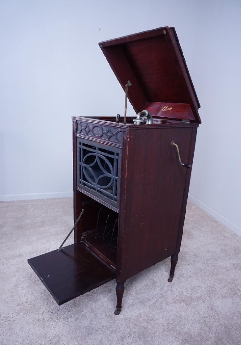 EDISON C150 DISC PHONOGRAPH (1 of 7)