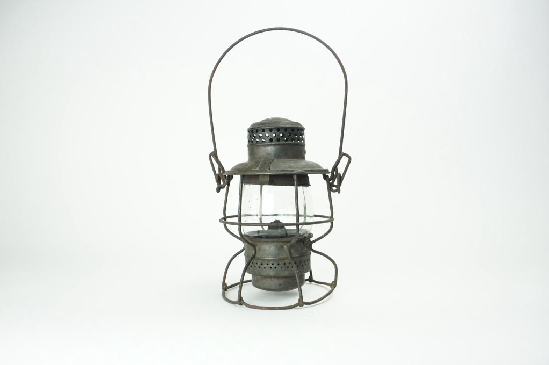 ANTIQUE PRR ARMSPEAR MFG CO NEW YORK LANTERN (1 of 5)