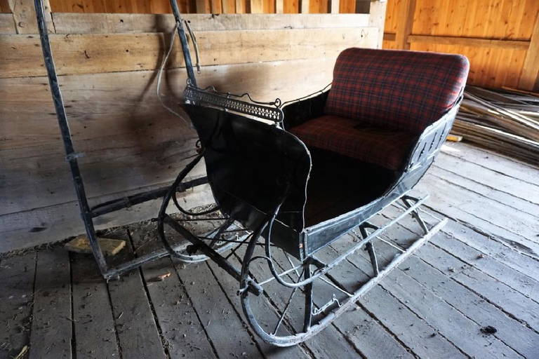 Antique Mclaughlin Cutter Horse Drawn Sleigh