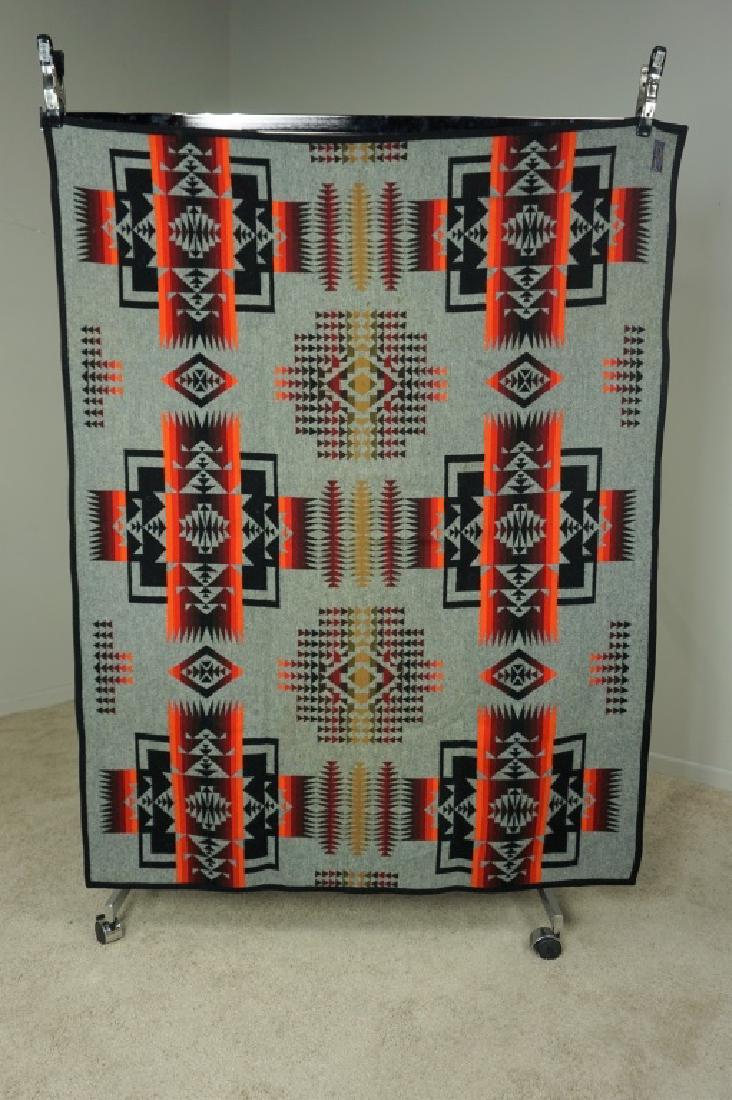 PENDELTON BEAVER STATE WOOL BLANKET (1 of 6)