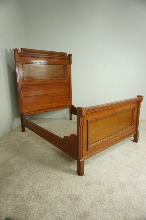 ANTIQUE VICTORIAN EASTLAKE BED FRAME