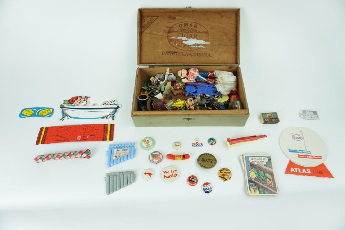 VINTAGE BOX WITH TRINKETS & TOYS (1 of 4)