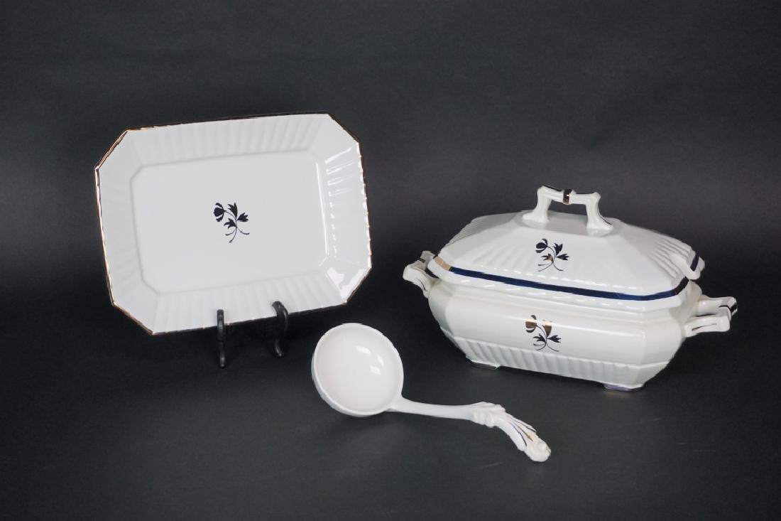 4pc VINTAGE RED CLIFF IRON STONE TUREEN SET (1 of 4)