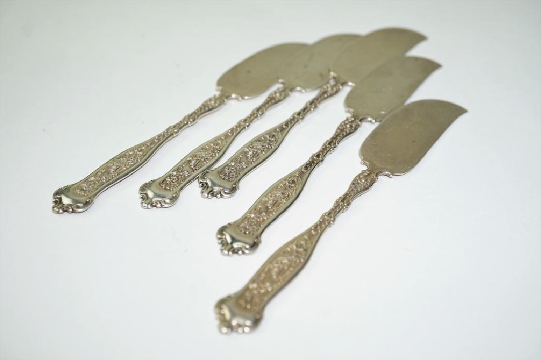 (6) 1896 WHITING DRESDEN STERLING BUTTER SPREADERS (1 of 6)