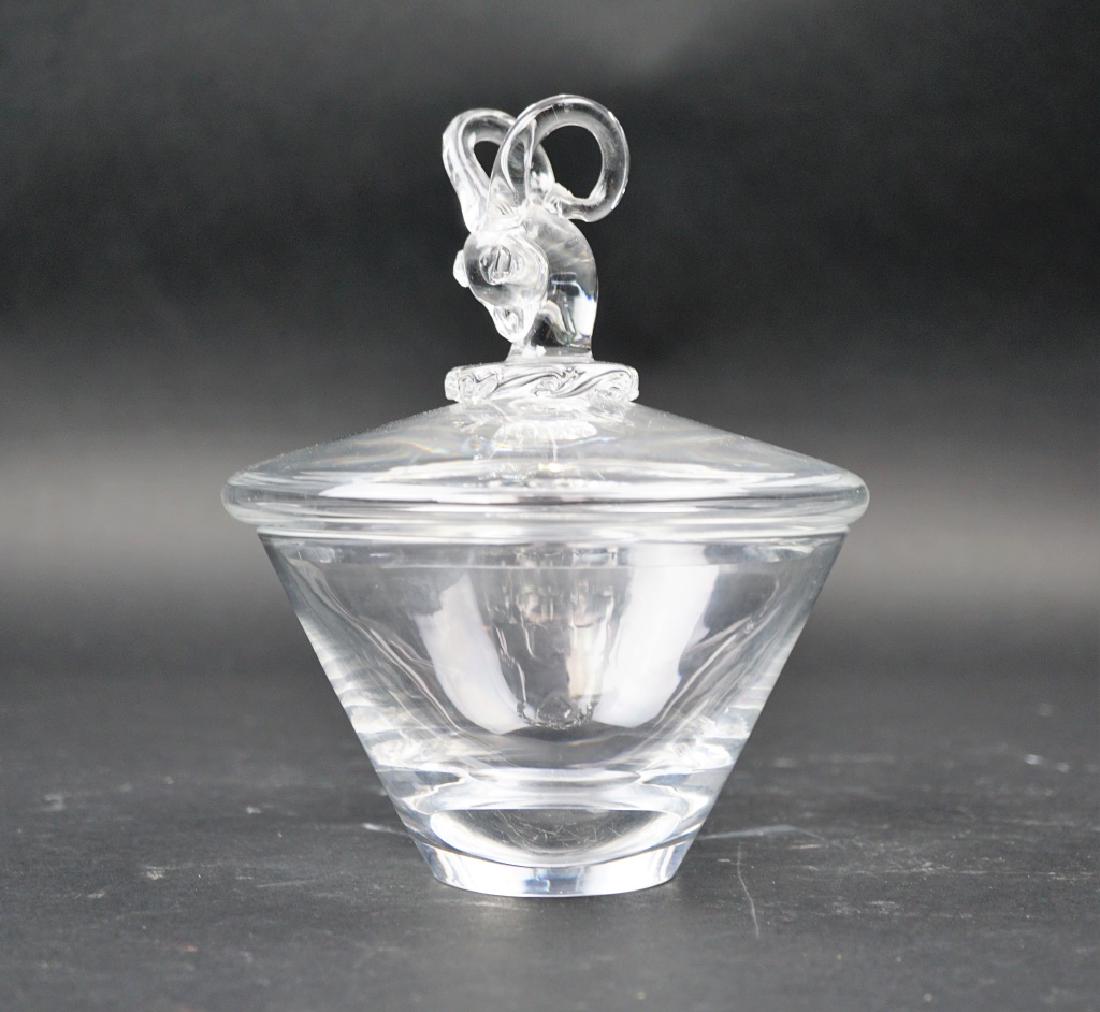 STEUBEN GLASS RAM'S HEAD COVERED DISH (1 of 3)
