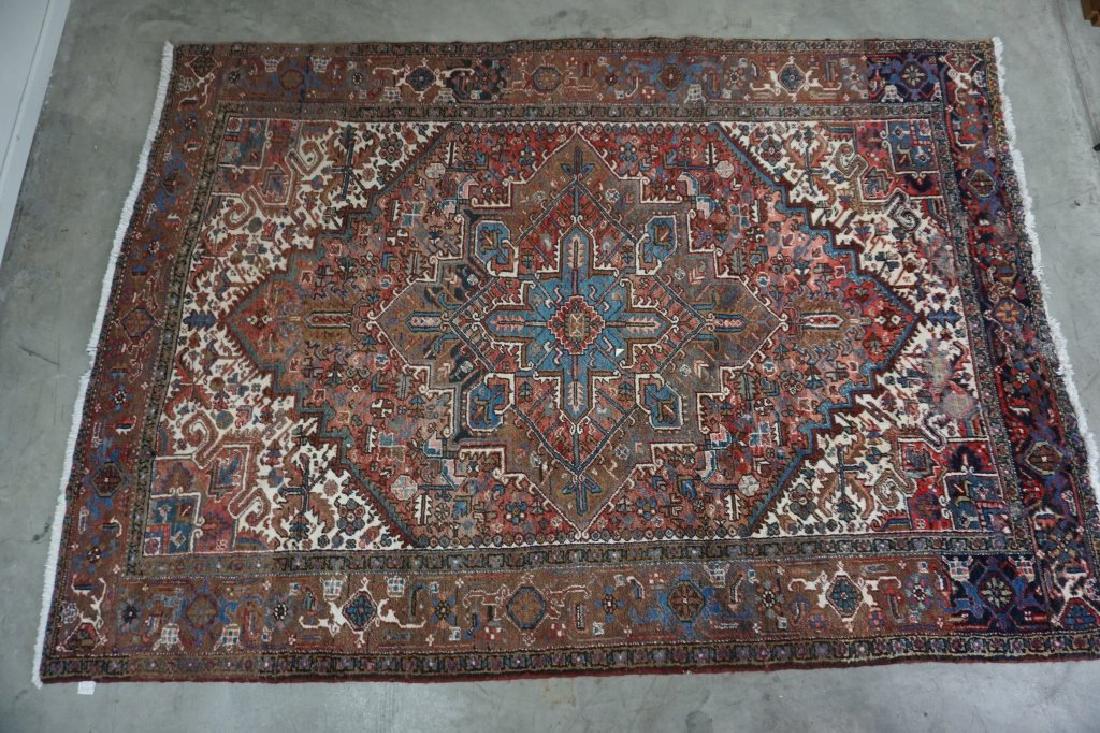 PERSIAN HERIZ ORIENTAL AREA RUG (1 of 10)