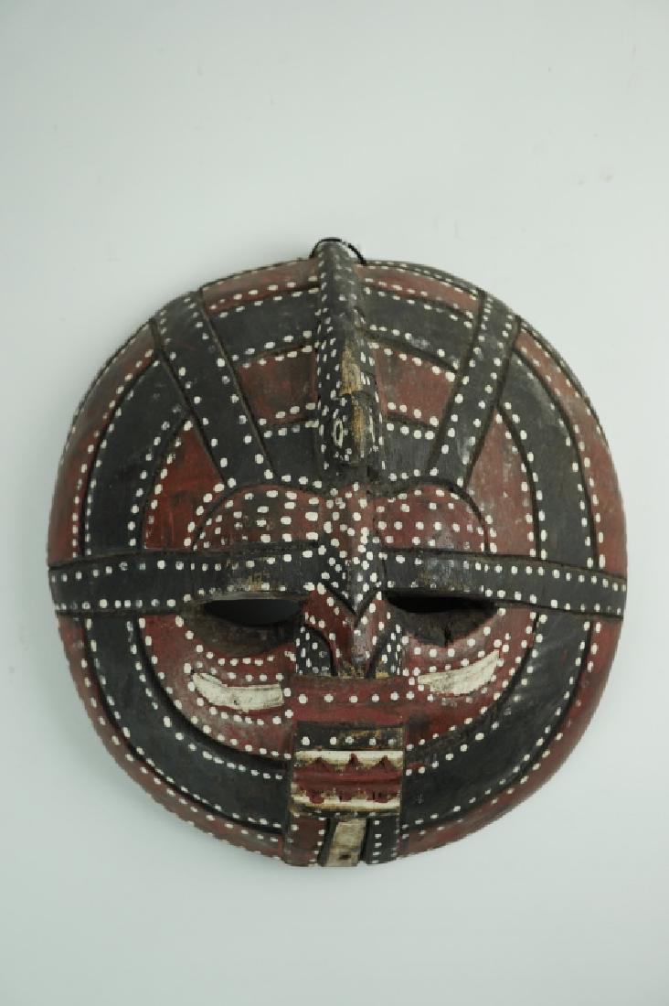 LUBA TRIBE BALUBA MOON MASK (1 of 4)