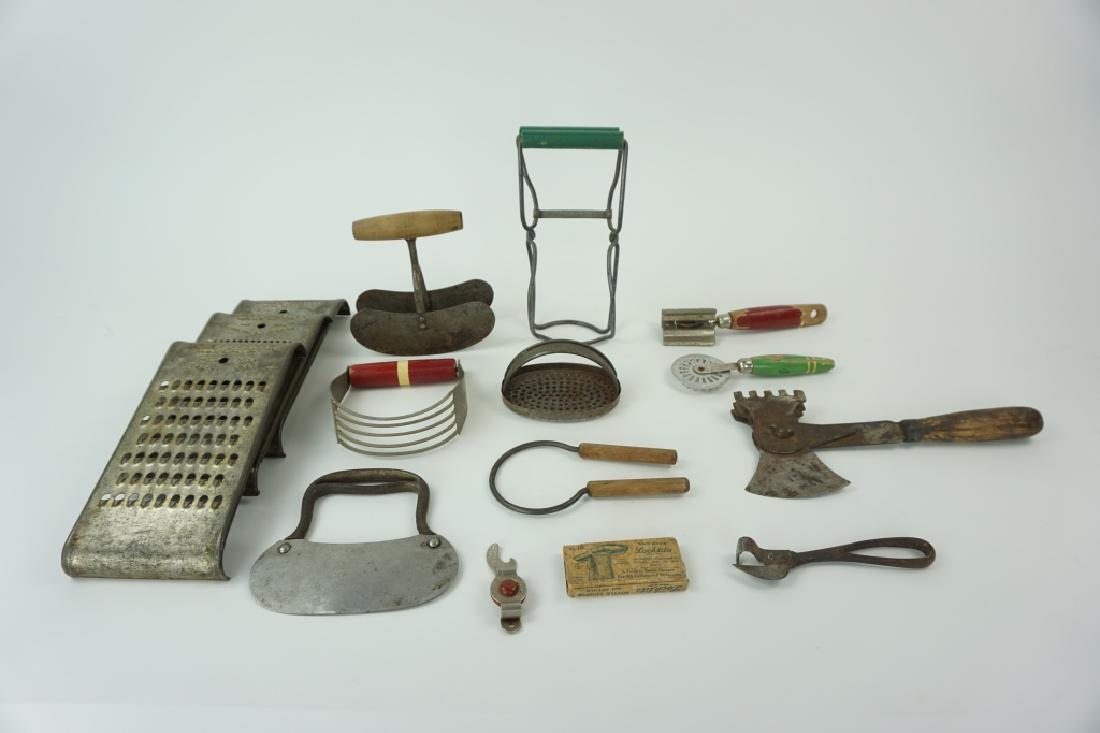 15pcs ASSORTED VINTAGE KITCHENALIA (1 of 9)