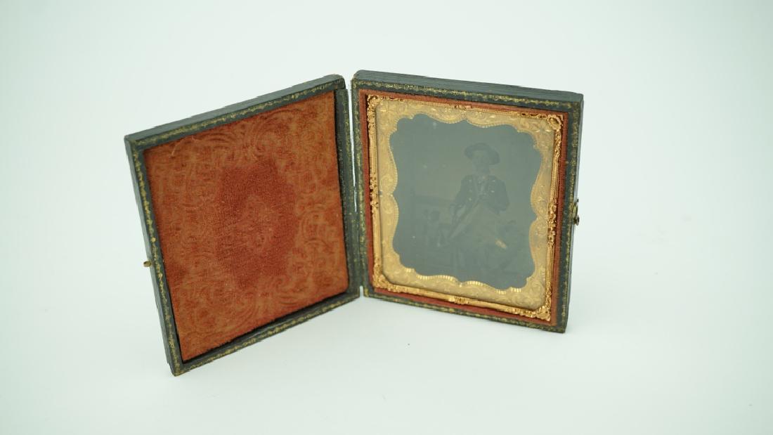 ANTIQUE CIVIL WAR ERA TINTYPE IN CASE (1 of 3)