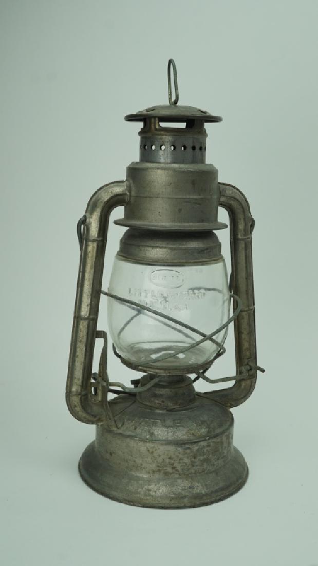 DIETZ LITTLE WIZARD LANTERN (1 of 7)
