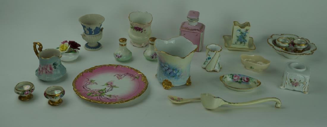 21pcs ASSORTED ANTIQUE DECORATIVE ITEMS (1 of 11)