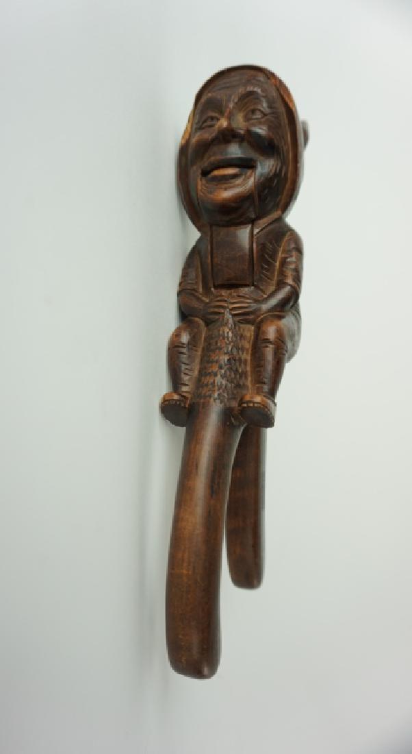 ANTIQUE BLACK FOREST NUT CRACKER (1 of 4)