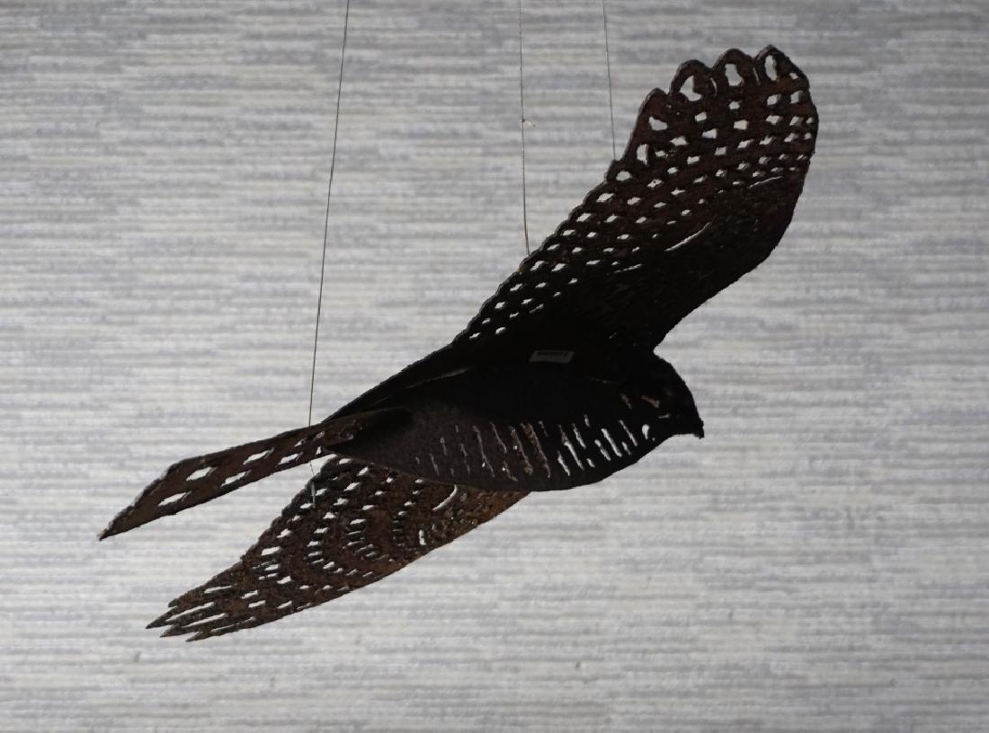 SHADOW ART SCULPTURE OF A BIRD (1 of 12)