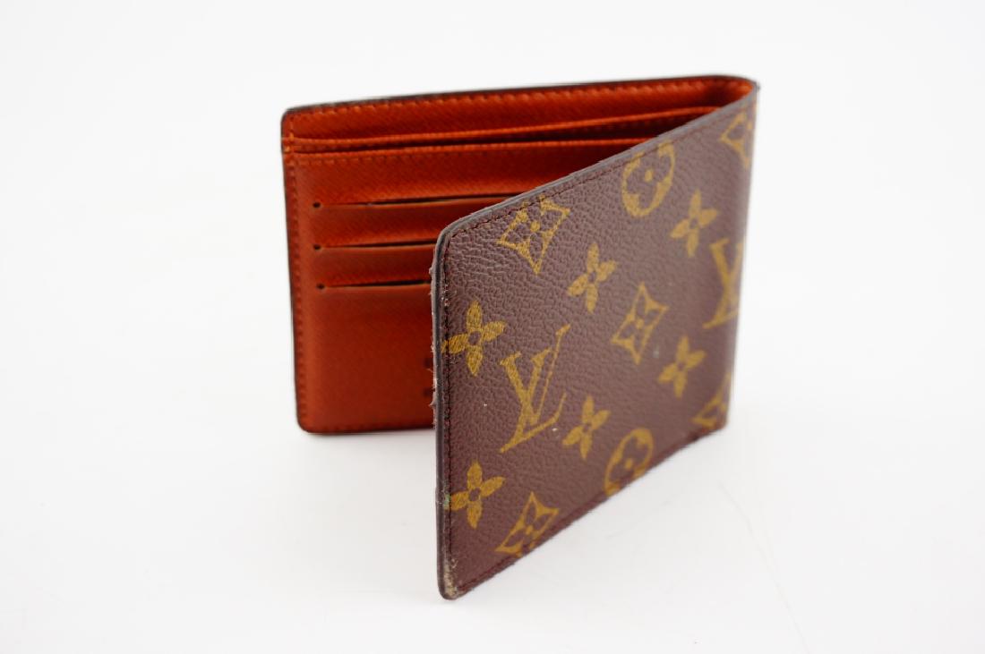LOUIS VUITTON BIFOLD WALLET (1 of 11)