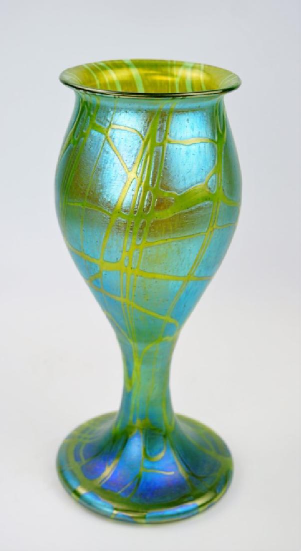 ANTIQUE LOETZ DESCENT GLASS VASE (1 of 10)