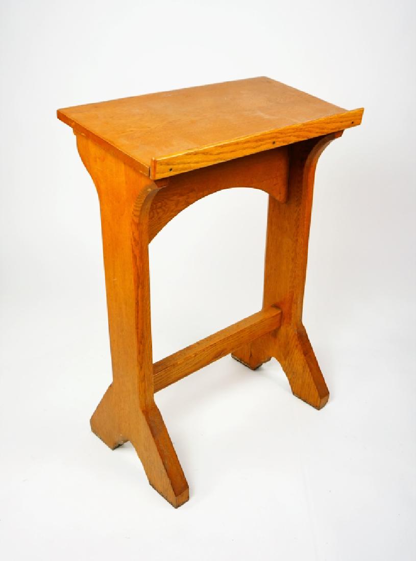 SOLID OAK BIBLE BOOK STAND (1 of 4)