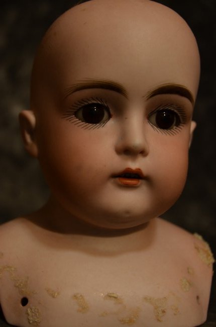 ELEGANT PETITE KESTNER ~ 148 ~ FLAWLESS BISQUE HEAD (1 of 7)