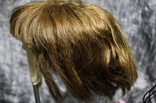 STUNNING ANTIQUE HUMAN HAIR FOR JUMEAU BEBE 4/10: WONDERFUL ANTIQUE BRUNETTE DOLL WIG BOB STYLE CUT NO MAJOR IMPERFECTIONS