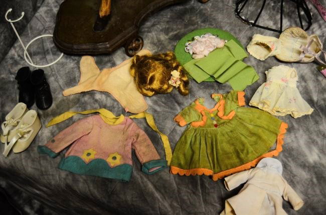 LOT OF 15 MISC. DOLL SMALLS (1 of 3)