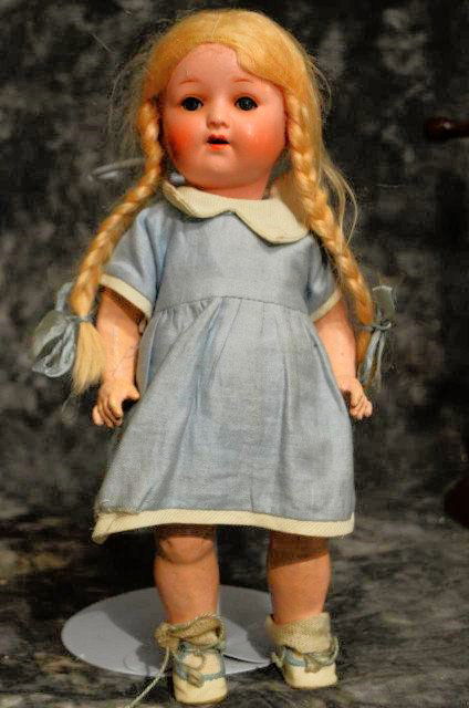 PRECIOUS ANTIQUE PAINTED BISQUE DOLL ~ 320 ~ GERMANY ~ (1 of 5)