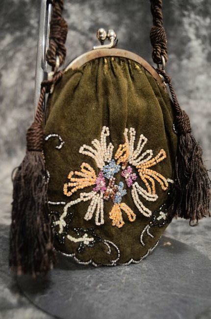 ANTIQUE VINTAGE DOLL CLOTHING 3/21: ENTICING VINTAGE ACCESSORY FOR THAT LARGER JUMEAU OR ANTIQUE BISQUE HEAD DOLL DEEP OLIVE GREEN VELVET DOLL PURSE WITH DELICATE BEADWORK AND EXTRA CLASPED CHANGE PURSE INSIDE VINTAGE CORDED STRAP WITH