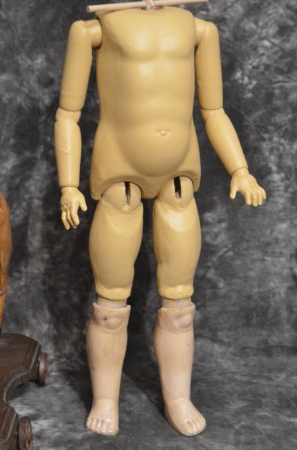 ANTIQUE COMPOSTION DOLL BODY (1 of 5)