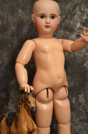 1890s 33" ~ HUGE ~ ANTIQUE BEBE JUMEAU & ORIG BODY: IRRESISTABLE 33" TETE JUMEAU. WORDS CAN'T DESCRIBE THE BEAUTY IN HER ENCHANTING FACE. FLAWLESS COMPLEXION WITH BEAUTIFUL BLUE SLEEP EYES, PIERCED EARS. HEAD IS INCISED ~ SFBJ / PARIS / TETE JUMEAU. UN