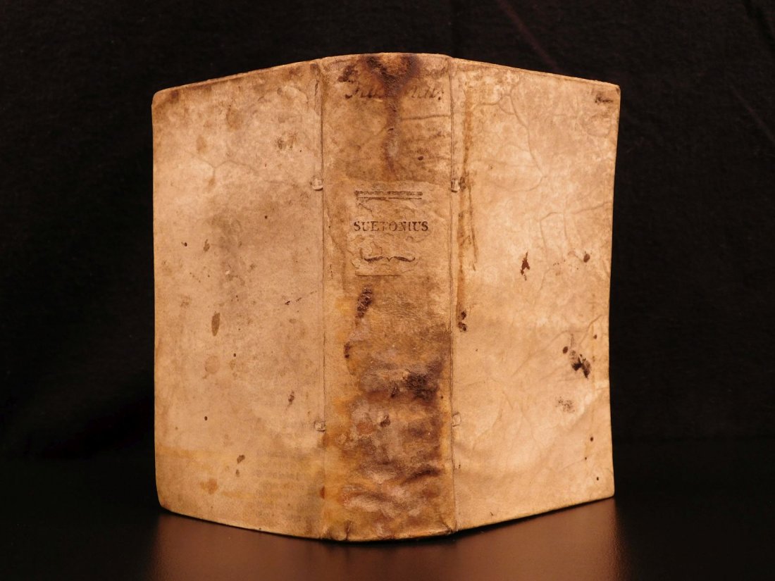 1661 1ed Suetonius Twelve Caesars Julius Caesar Caligul: 1661 1ed Suetonius Twelve Caesars Julius Caesar Caligula Boxhorn Notes “Nothing is more unpredictable than the mob, nothing more obscure than public opinion, nothing more deceptive than the whole po
