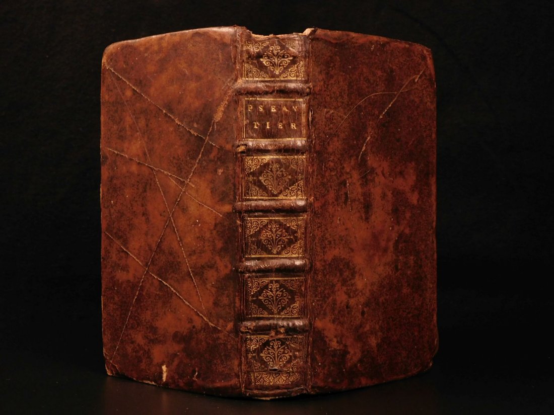 1691 Bible Psalms of David Catholic Church Frn/Ltn: 1691 Bible Psalms of David Catholic Church French & Latin de Sacy St Augustine Notes A rare late 17th-century Catholic Psalter featuring both the Vulgate Latin and French translations. The draw of thi