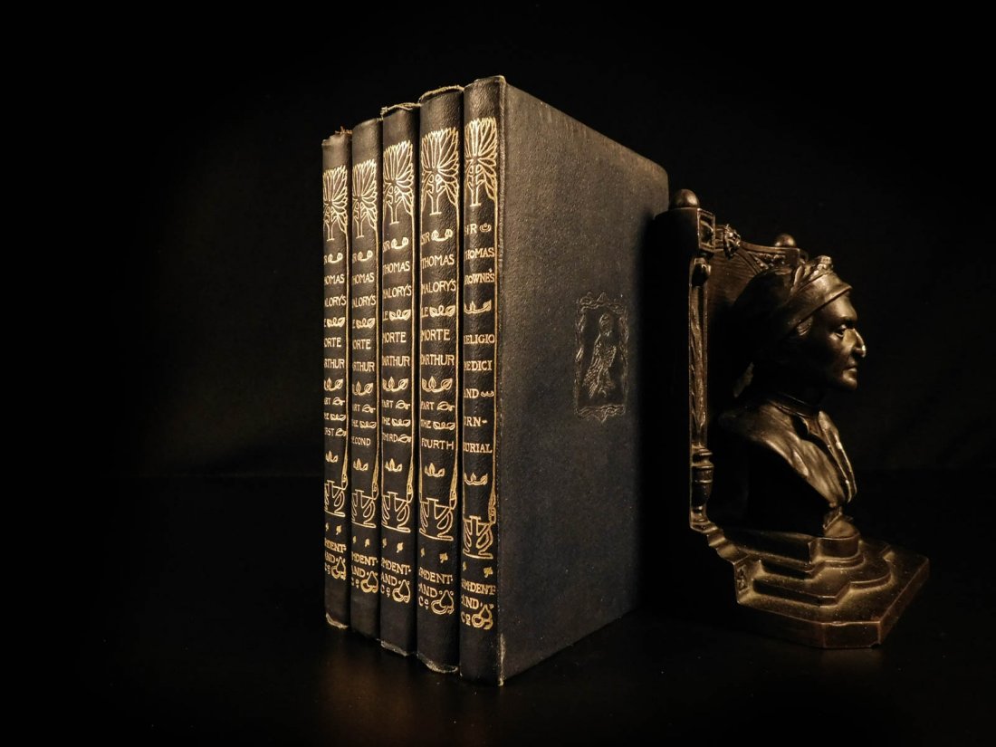 1898 Death of King Arthur Malory Morte D’Arthur & Brown (1 of 10)