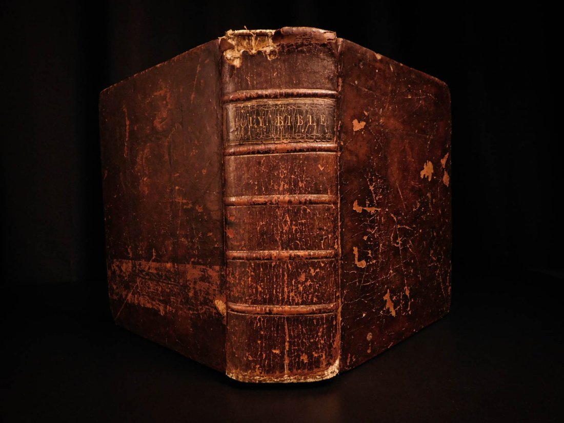 1786 HUGE Holy BIBLE + Book of Common Prayer Church (1 of 10)
