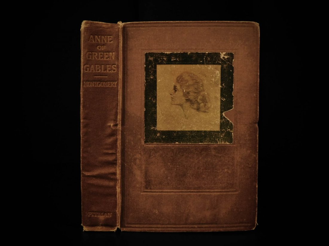 1910 Anne of Green Gables by Lucy Montgomery Literature: 1910 Anne of Green Gables by Lucy Montgomery Literature Orphan Story FAMOUS Canada’s most enduringly popular author, Lucy M. Montgomery, is best known for her novels Anne of Green Gables (1908) and