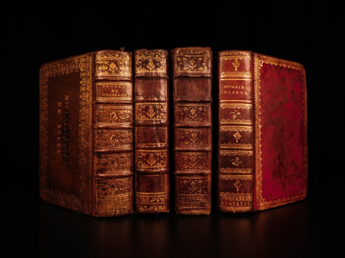 1757 Roman Catholic Church Holy Week Breivary Euchology: 1757 Roman Catholic Church Holy Week Breivary Euchology French4 Book Lot A fine collection of 18th-century Catholic liturgical books including a Euchology, Holy Week breviary, and Divine Office of Qui