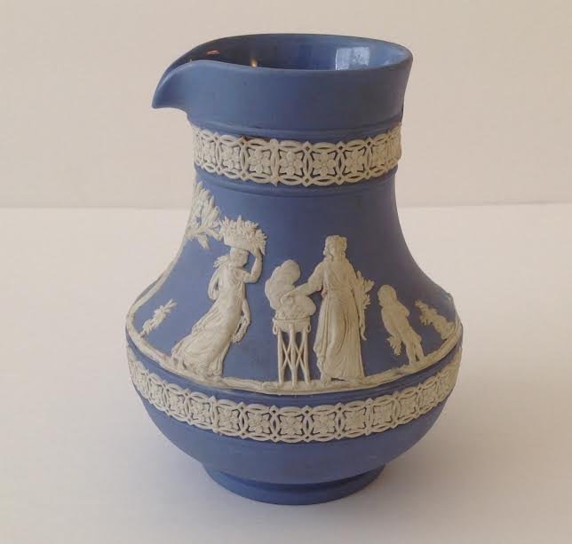 WEDGEWOOD JASPERWARE PITCHER JUG - DATED 1958 (1 of 7)