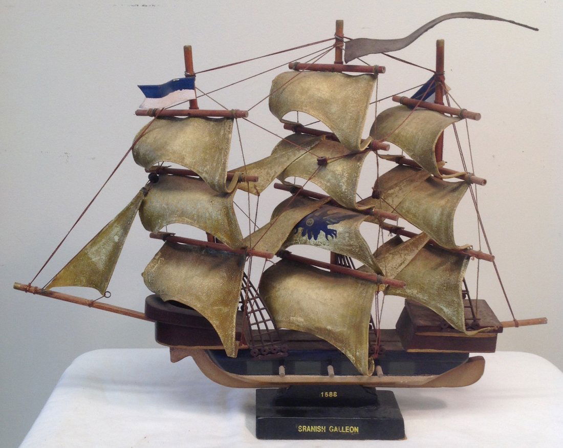 1586 Spanish Galleon Sail boat model 21 x 15: 1586 Spanish Galleon Sail boat reproduction model on a wood base. Material : Wood and fabric. Measurement approximate: 21 x 15. Shipping cost: $30.00 excluding Hawaii, Alaska & California