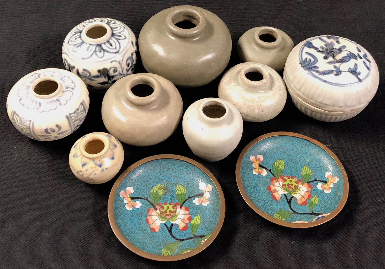 Ming Dynasty Chinese Porcelain Collection (1 of 11)