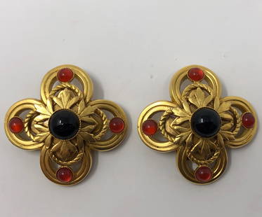 Vintage Andrew Spingarn Clip on Earrings: Description: Lovely and rarely available Andrew Spingarn clip on earrings, set with semi-precious stones. Intricate gold tone design; stamped on interior with maker's mark. Material: metal; stones.