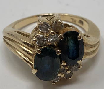 Sapphire and Diamond 14K Gold estate Ring