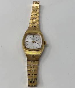 Vintage Ladies Citizen Quartz Seven Watch: Description: Wonderful, very retro vintage Ladies Citizen Quartz Seven watch; gold tone; 2030-944887 SMW, 4053574, BW 5888. Material: metal; glass. Measurement: approximate size 7. Shipping: $15;