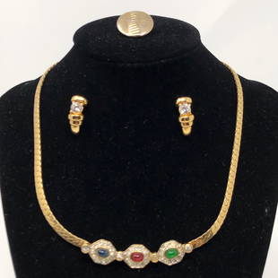 Gorgeous Gold Tone Necklace and Earrings: Description: Exceptional set of high quality, gold tone earrings (one pierced, one non pierced), paired with a stylish gold tone necklace with glass beads and clear rhinestones set into a flat link