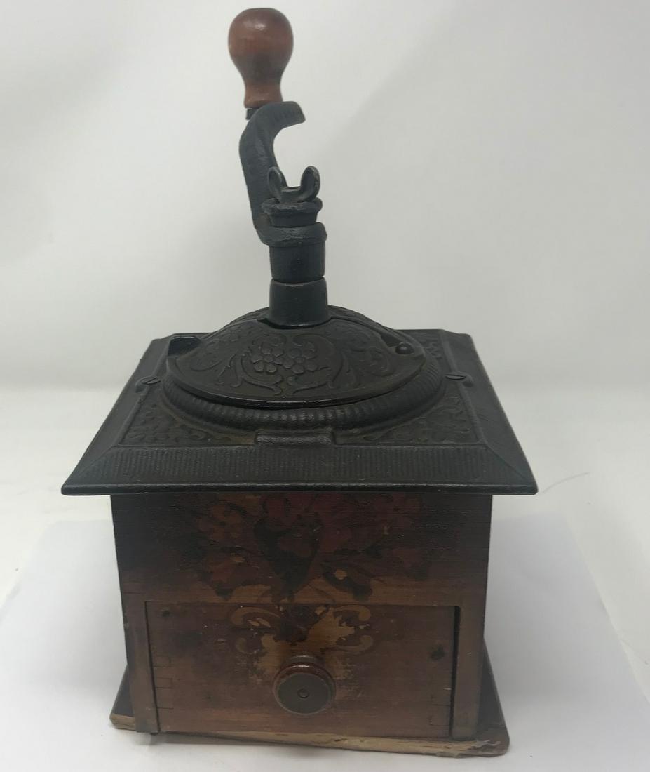Vintage hand coffee grinder cast iron and wood (1 of 9)