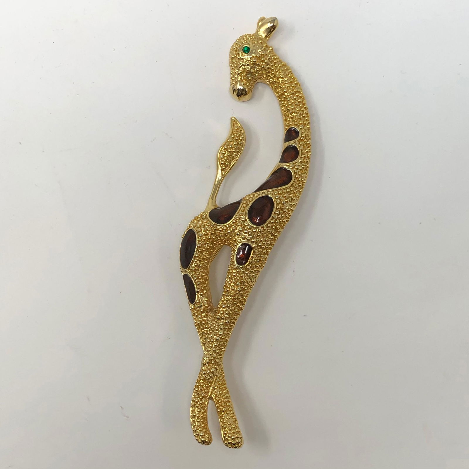 Giraffe brooch-Green eyed Goldgilt Goos-pimple  Giraffe (1 of 2)