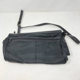 vintage SHOULD BAG ykk gold tone interior zipper ykk: vintage SHOULD BAG ykk gold tone interior zipper ykk black zipApproximate measurements: 13 x 10 x 4 inches, 27 inches strap;Materials: fabric, leatherlike, metal;Condition: used, good;Shipping cost: