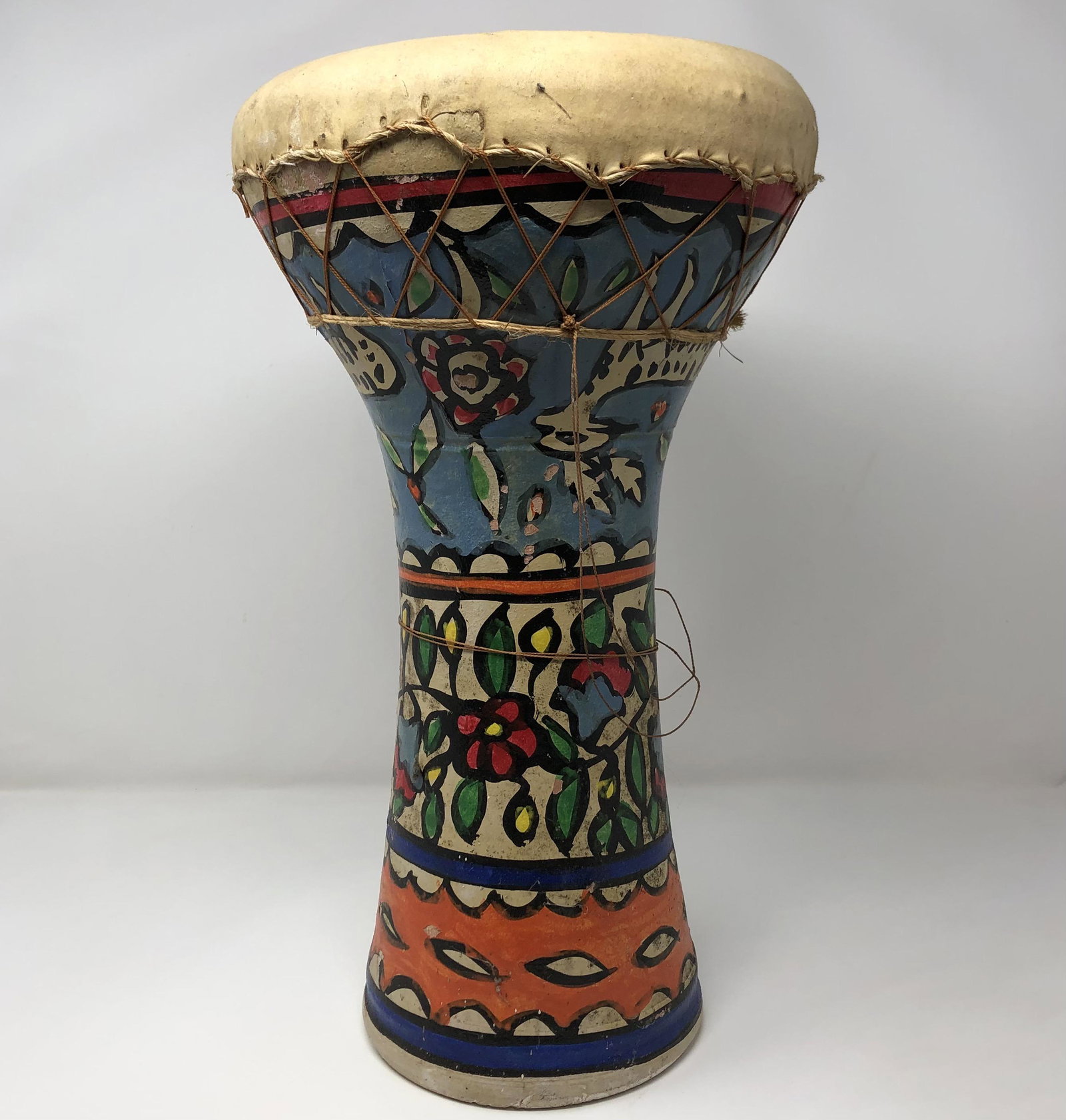 Gorgeous AFRICAN hand DRUM handpainted incredible (1 of 4)