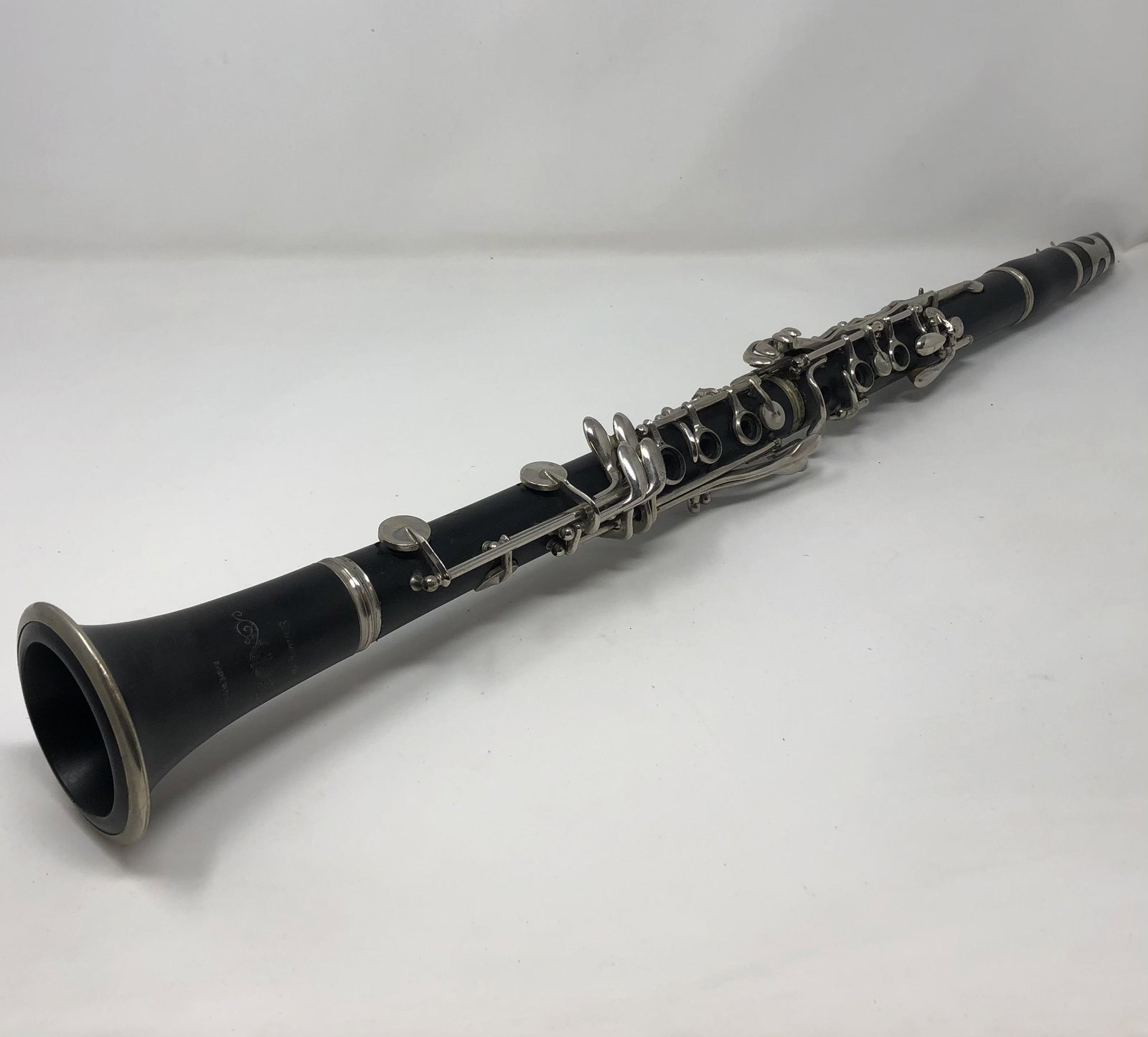 TRIUMPH Clarinet and case (1 of 6)